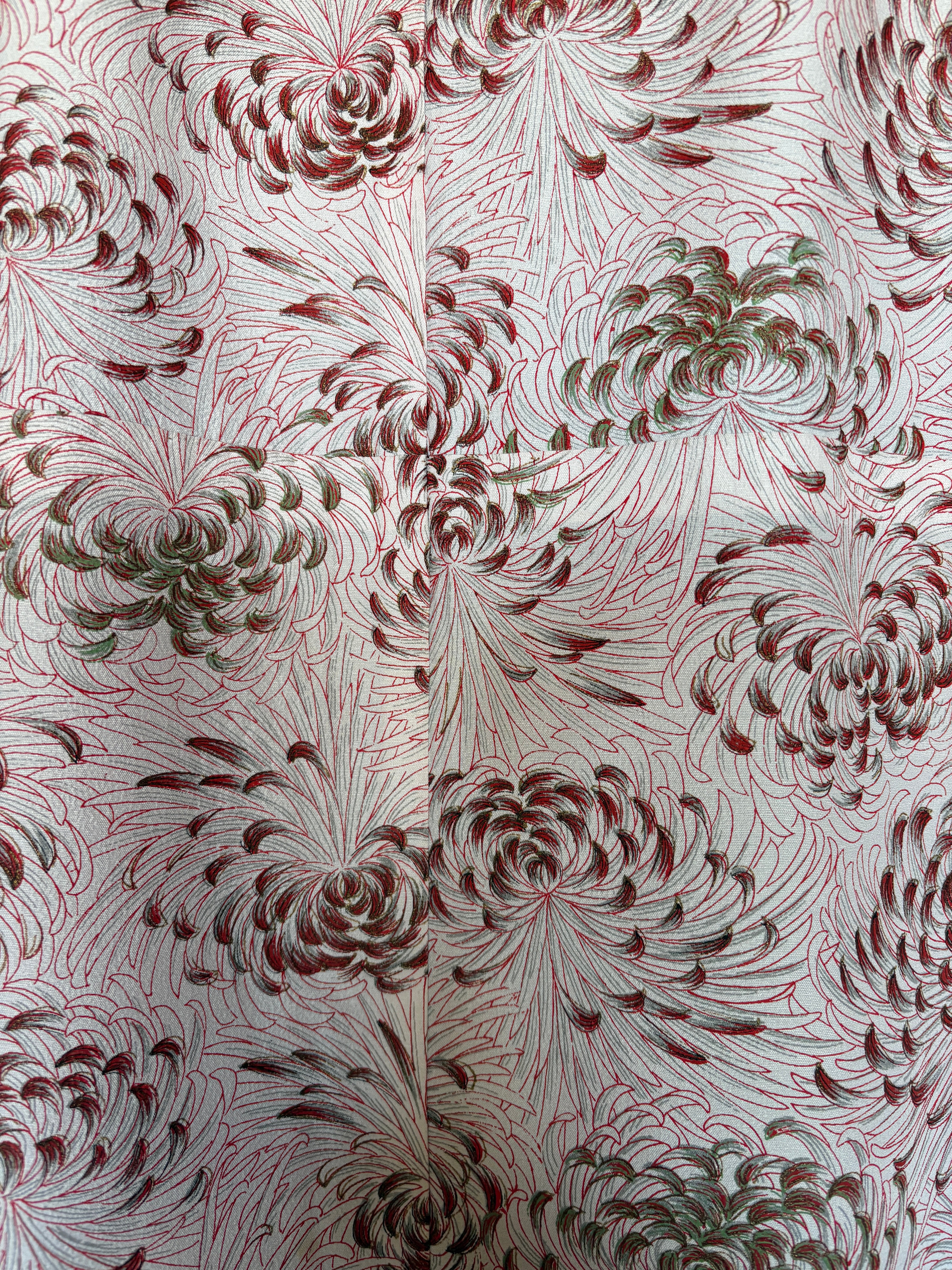 Chrysanthemum Pattern Long Robe – Deep Red