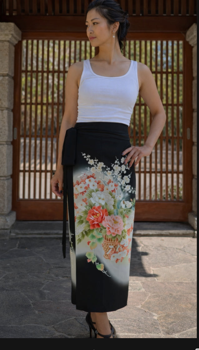 Kimono Silk Remake Wrap Skirt – Hanakago (Flower Basket) Motif, Black