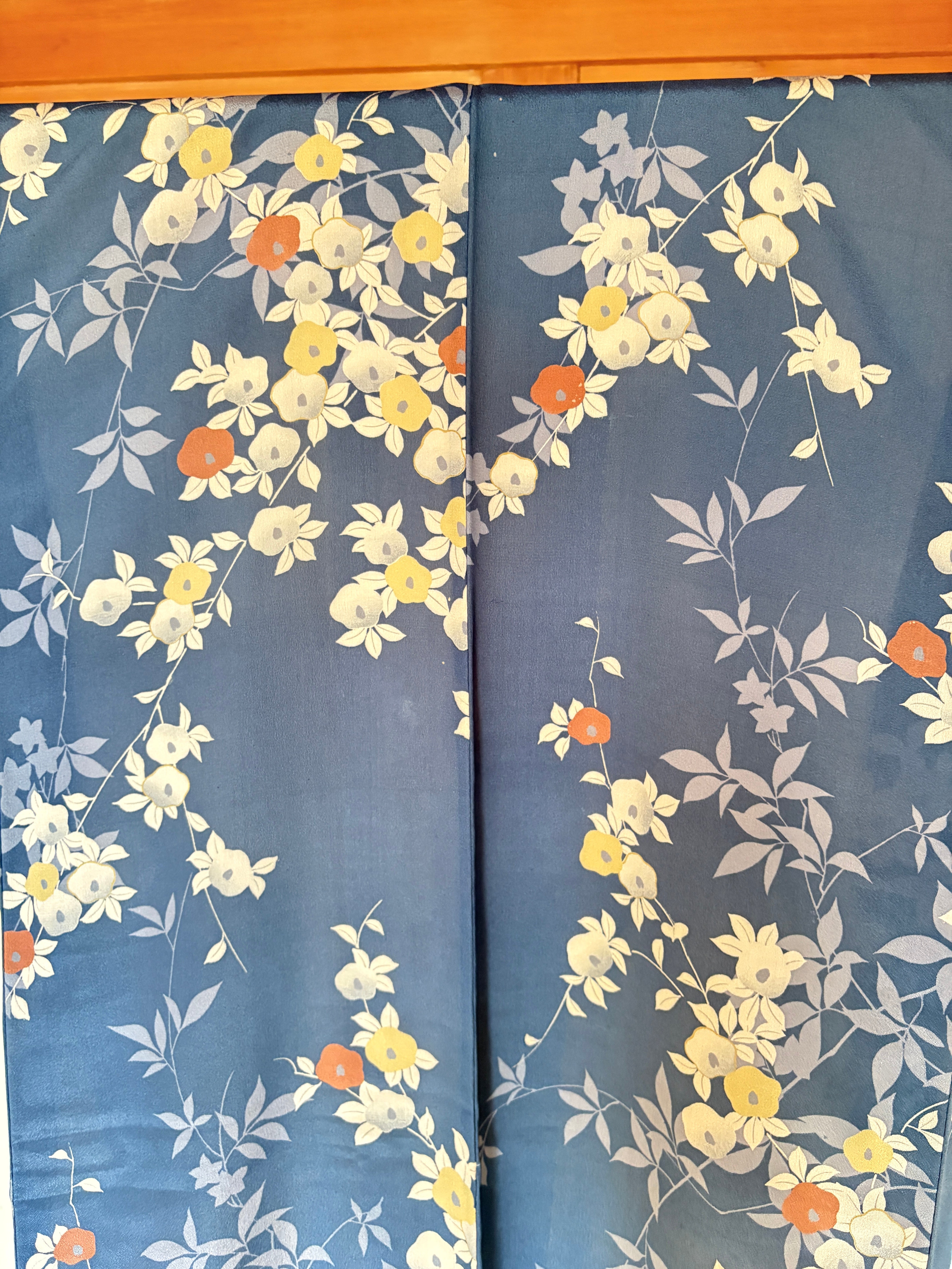 Vintage Silk Haori – Rinzu Weave, Blue Floral