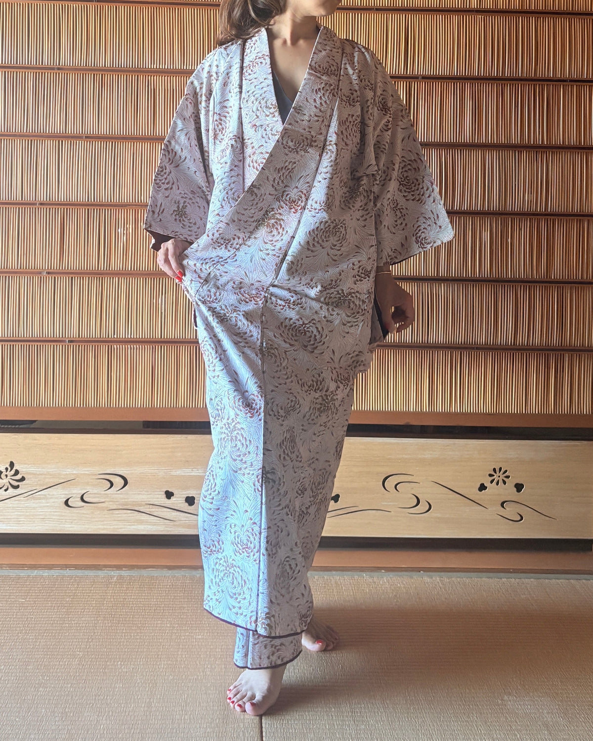Chrysanthemum Pattern Long Robe – Deep Red