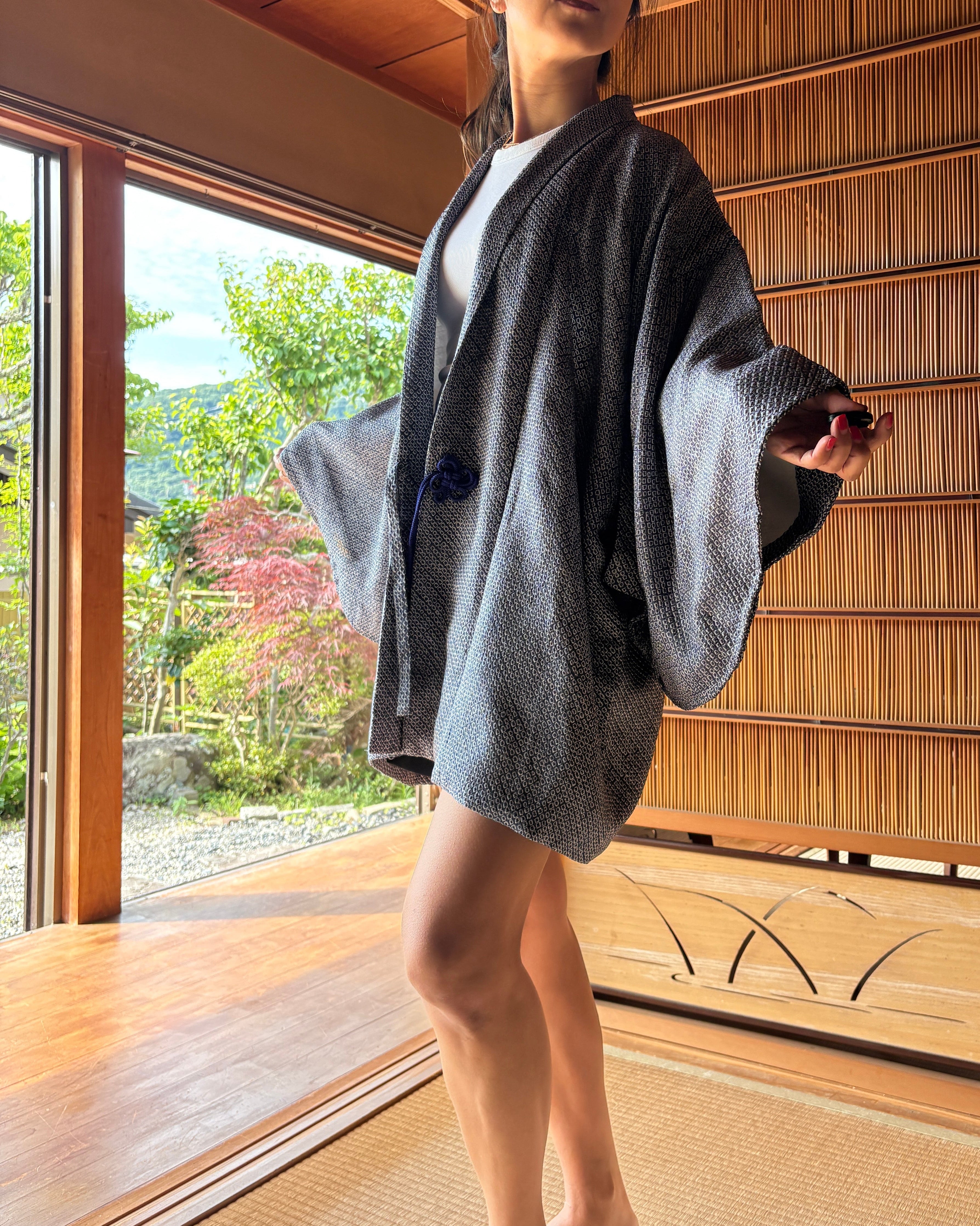 Vintage Shibori Silk Haori – Indigo Everyday Elegance