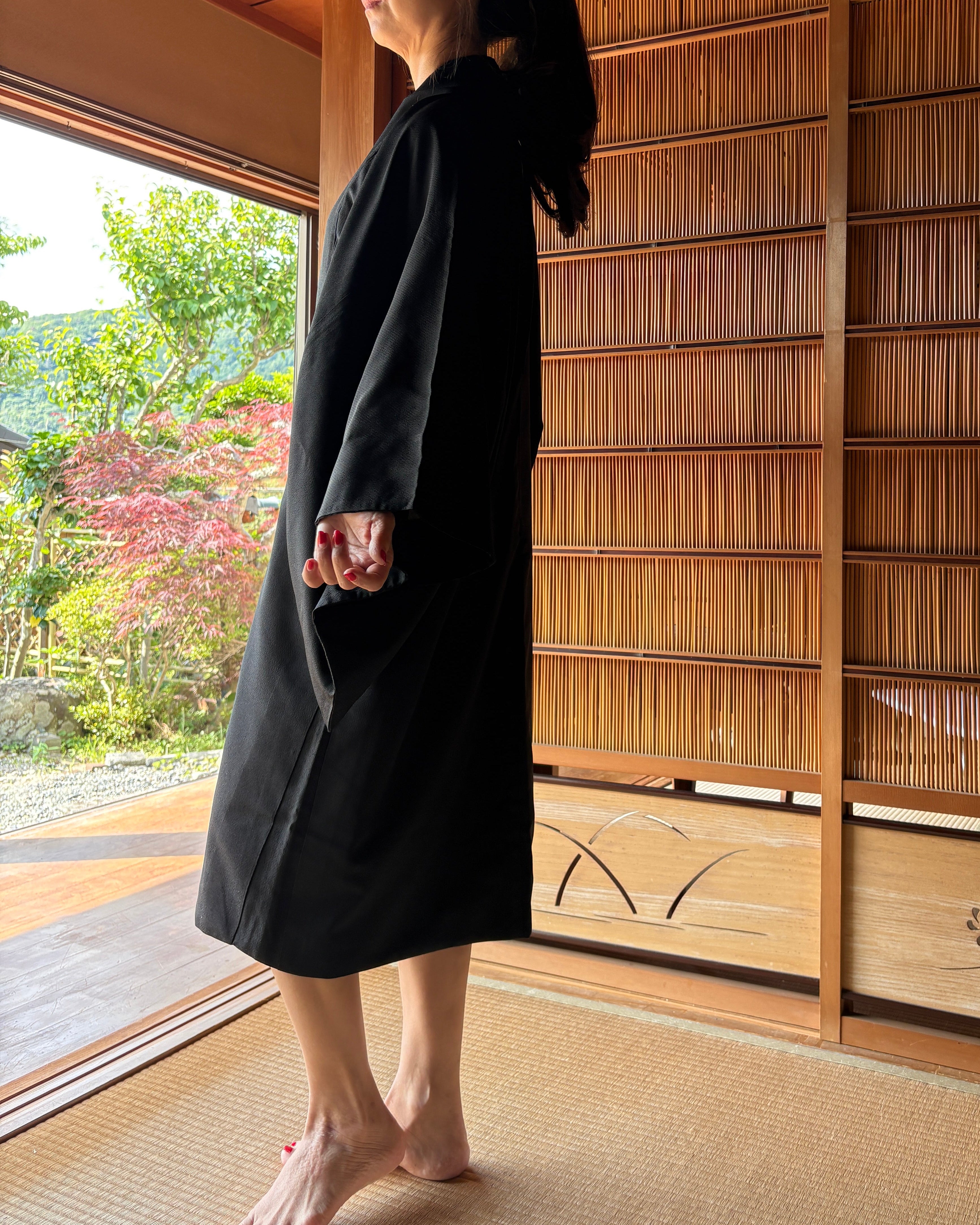 Vintage Japanese Wool Haori – Classic Black | Silk Lining & Traditional Haori Himo