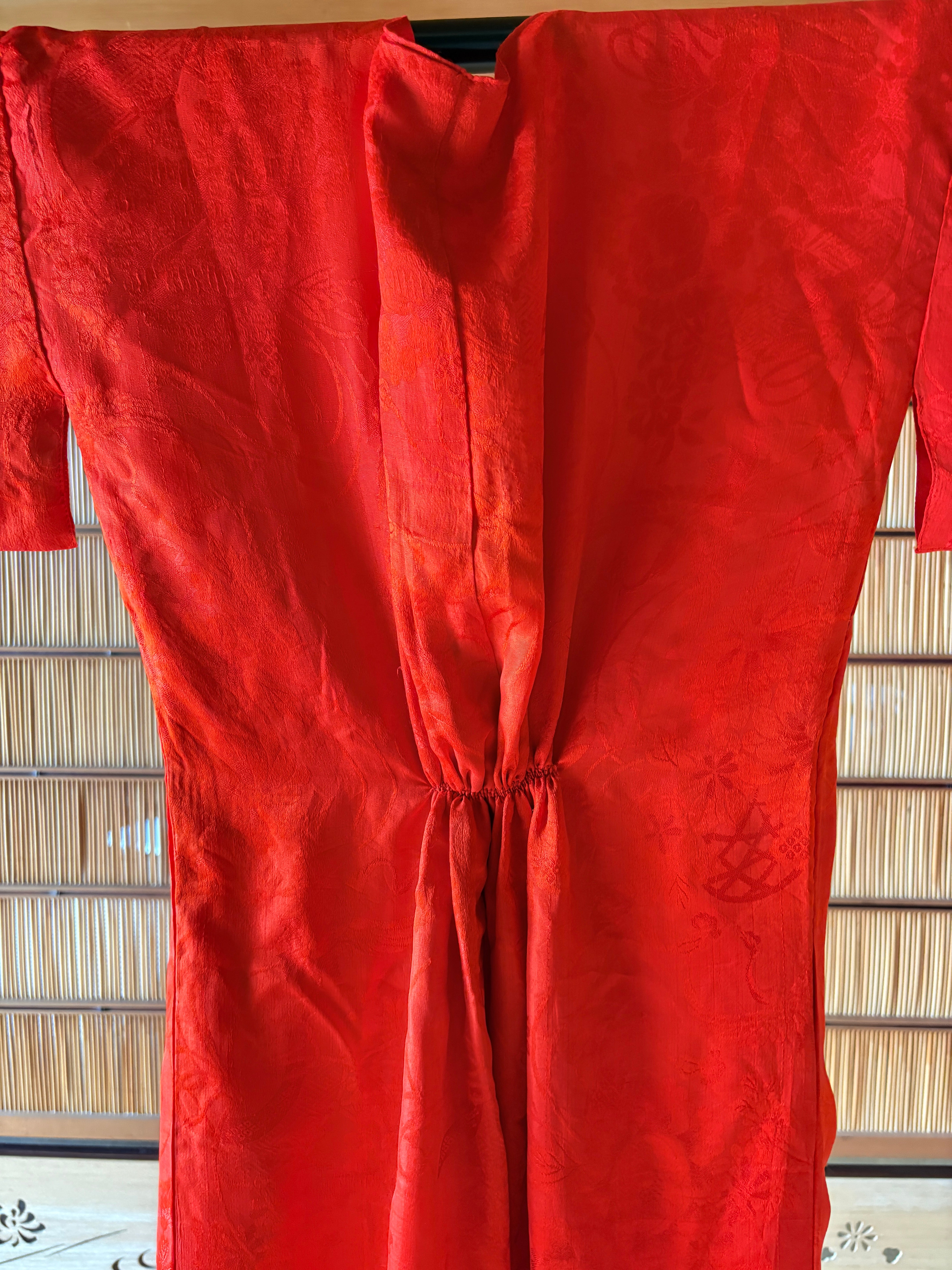 Hidden Vermilion Silk Robe – Vintage Japanese Juban