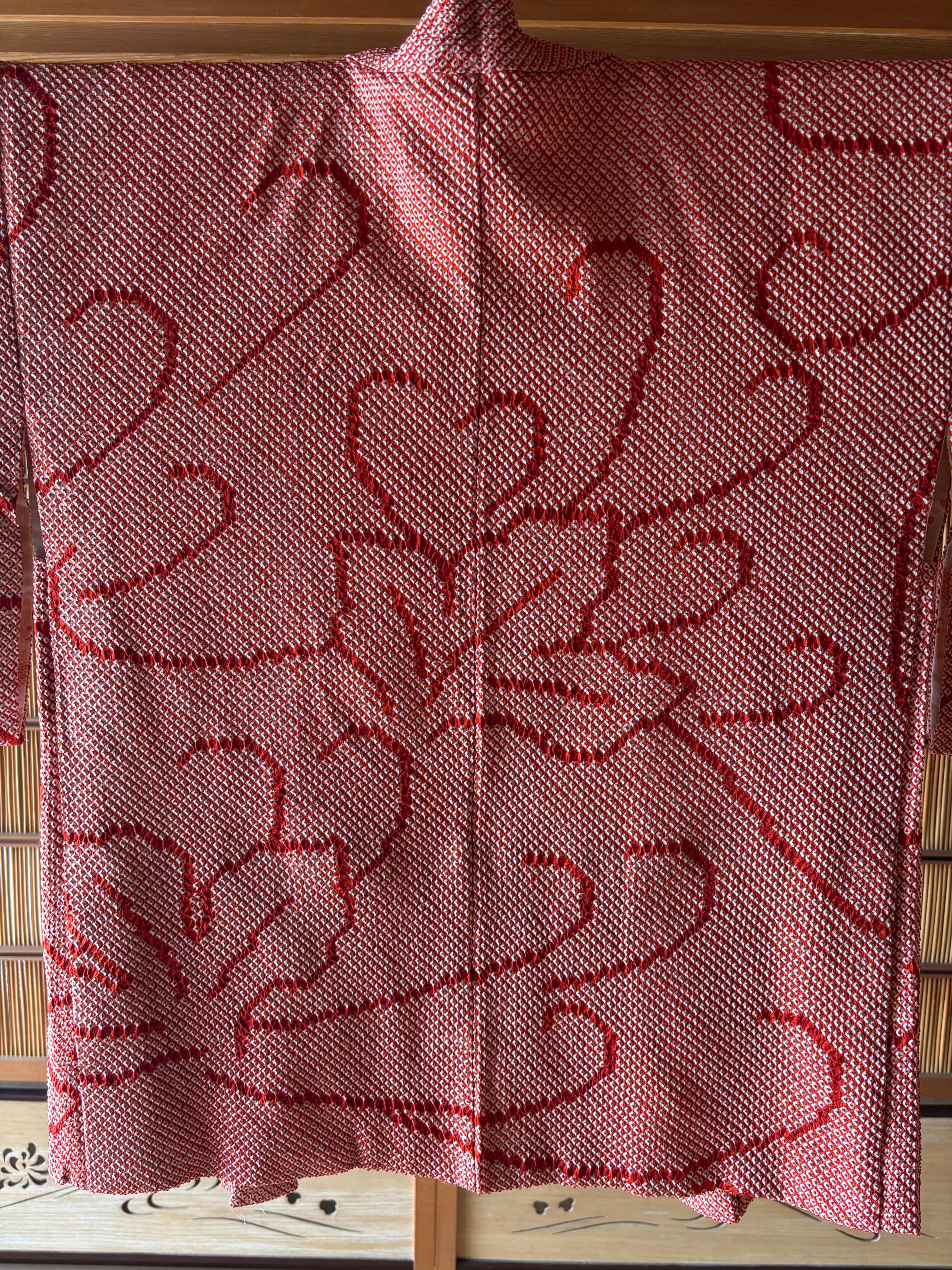 Vintage Silk Shibori Haori – Crimson Blossom