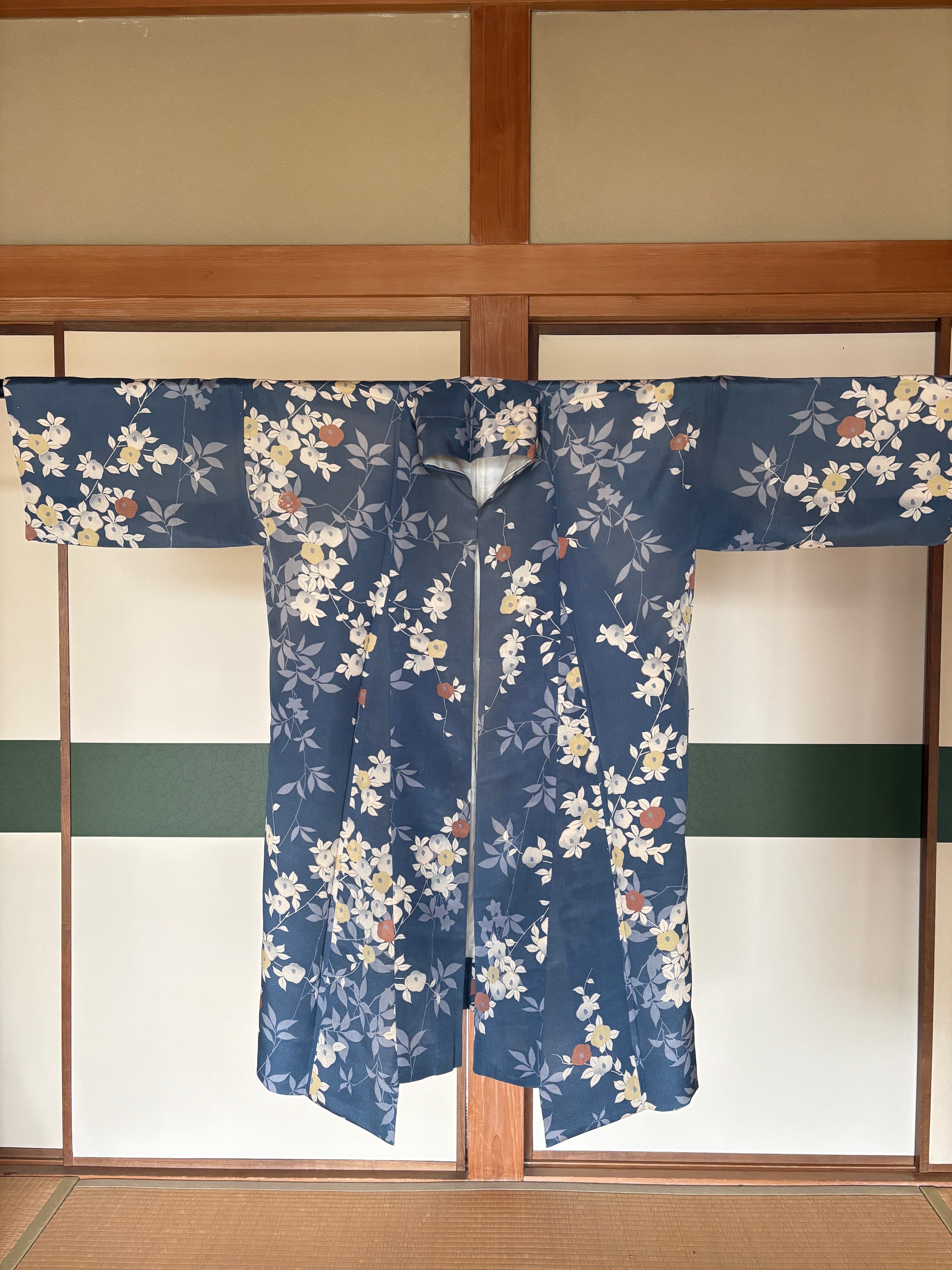Vintage Silk Haori – Rinzu Weave, Blue Floral