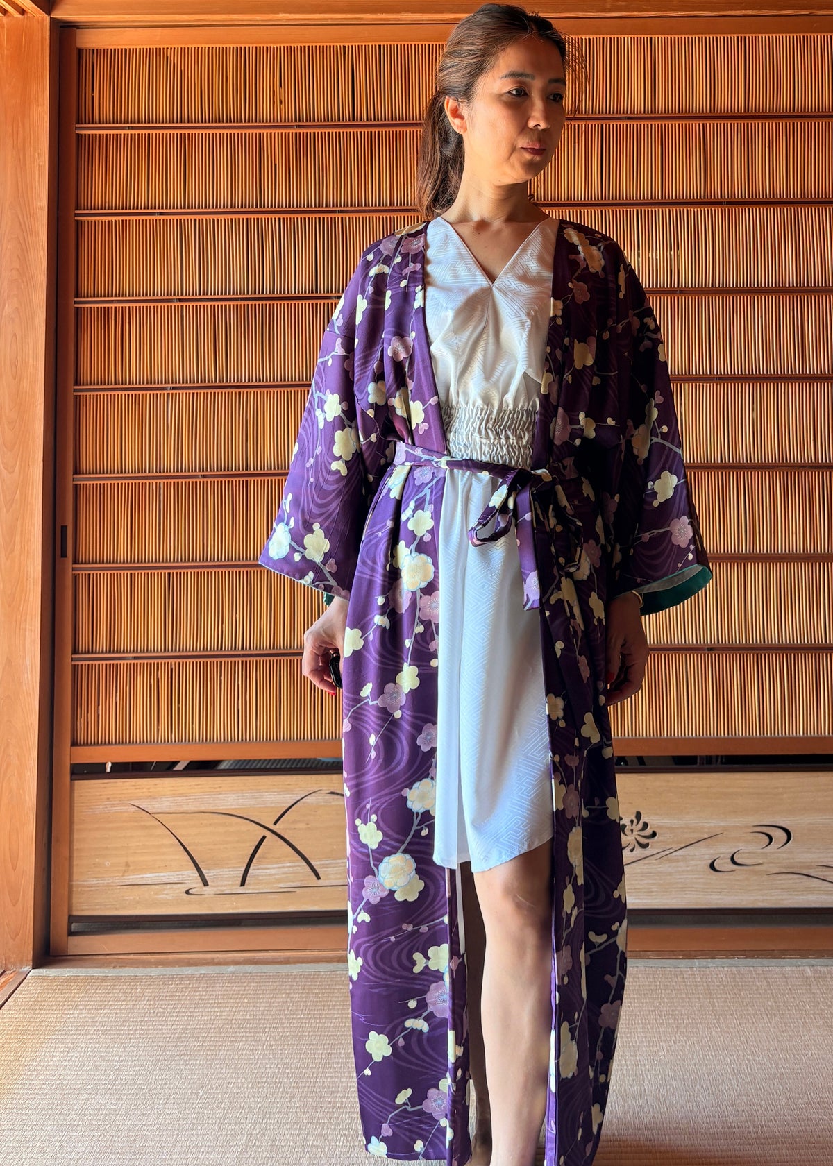 Hand-Sewn Japanese Kimono Robe with Belt – Deep Purple Floral