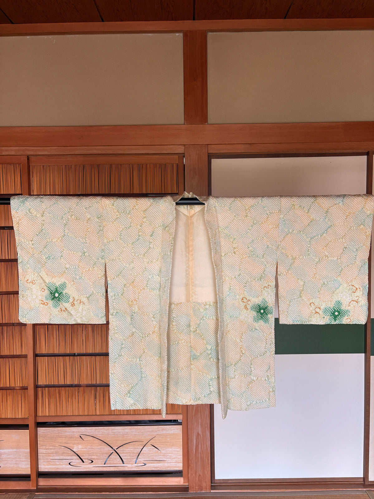 Vintage Japanese Shibori Haori Jacket – Pale Yellow & Green