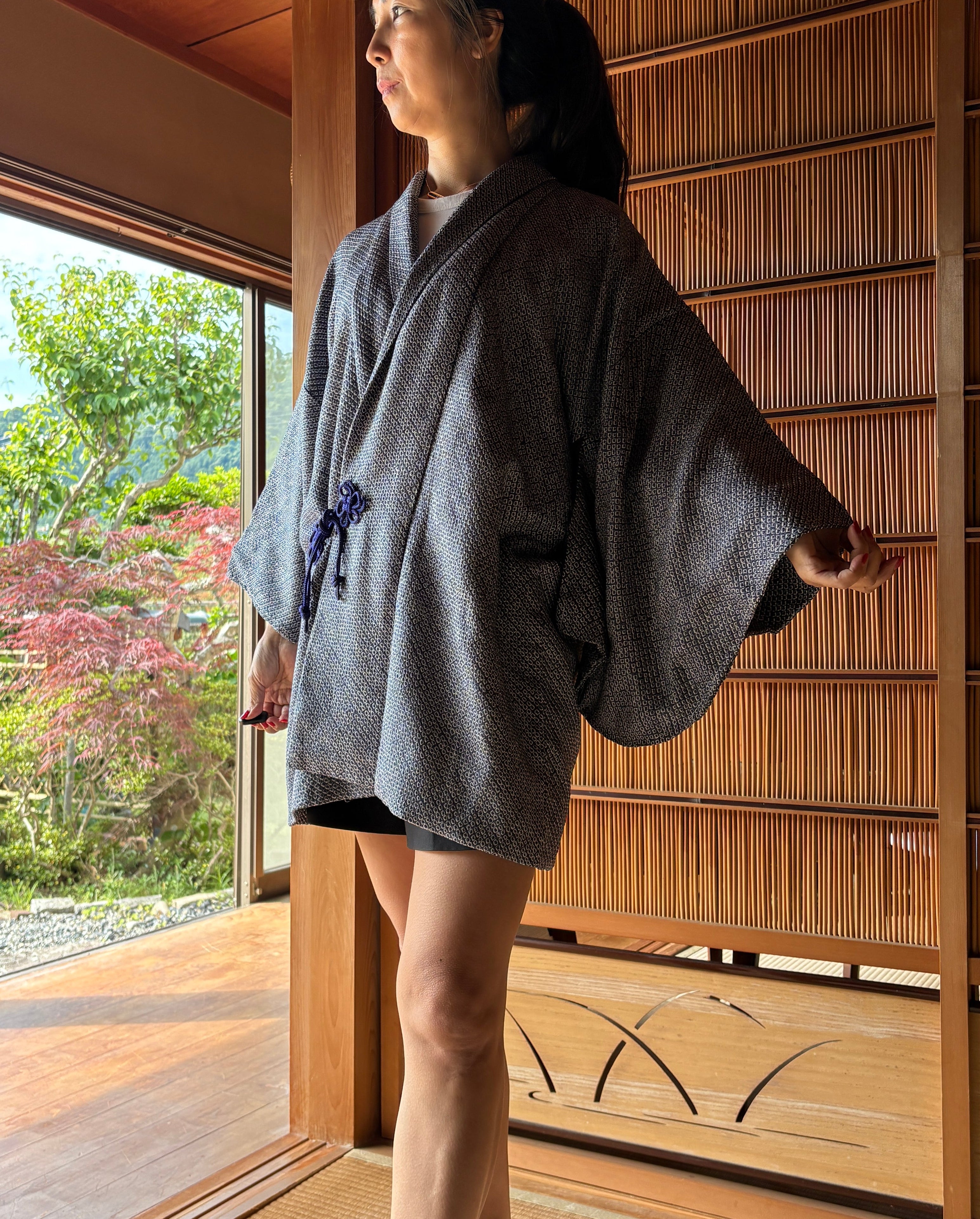 Vintage Shibori Silk Haori – Indigo Everyday Elegance