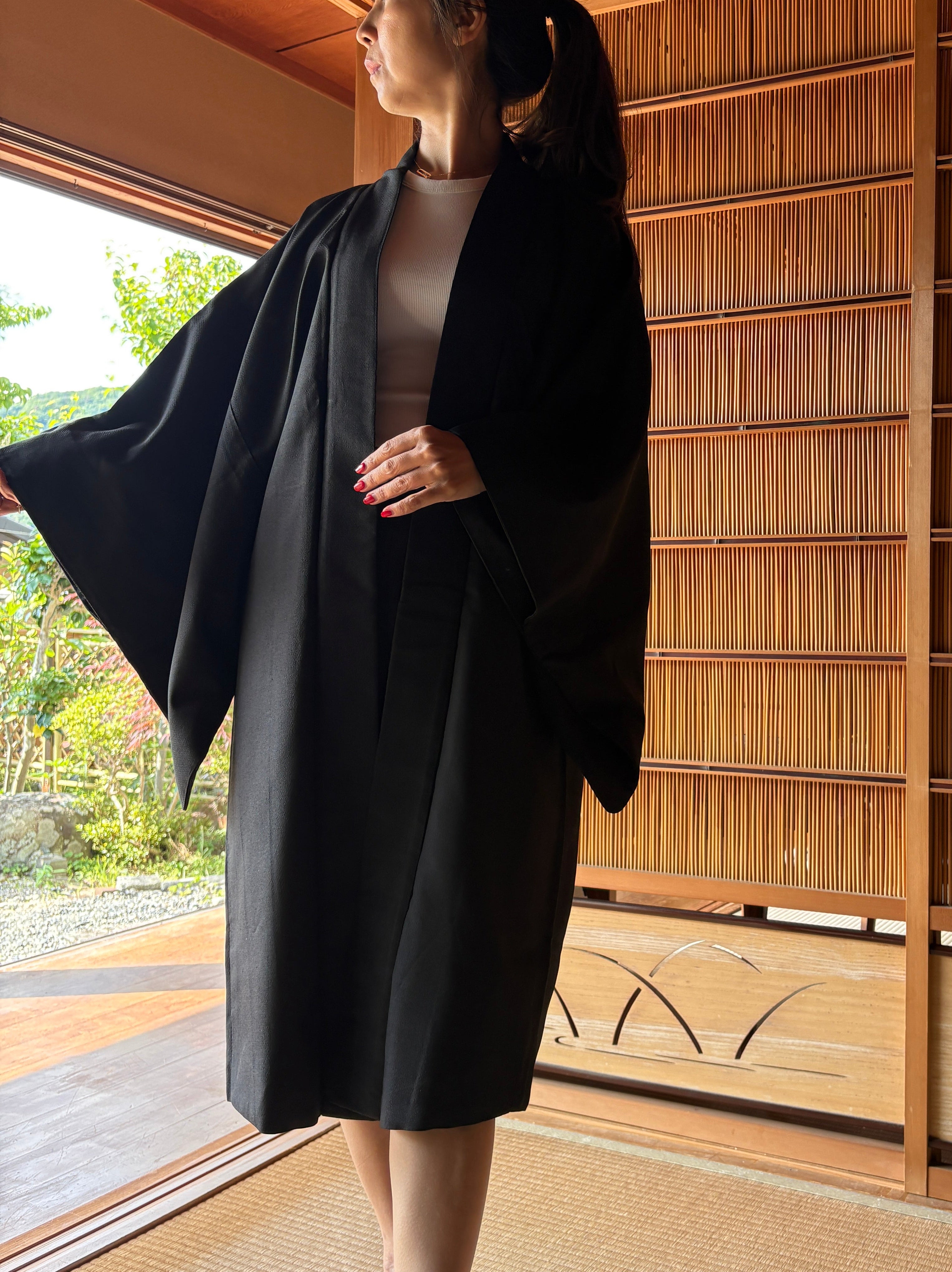 Vintage Japanese Wool Haori – Classic Black | Silk Lining & Traditional Haori Himo