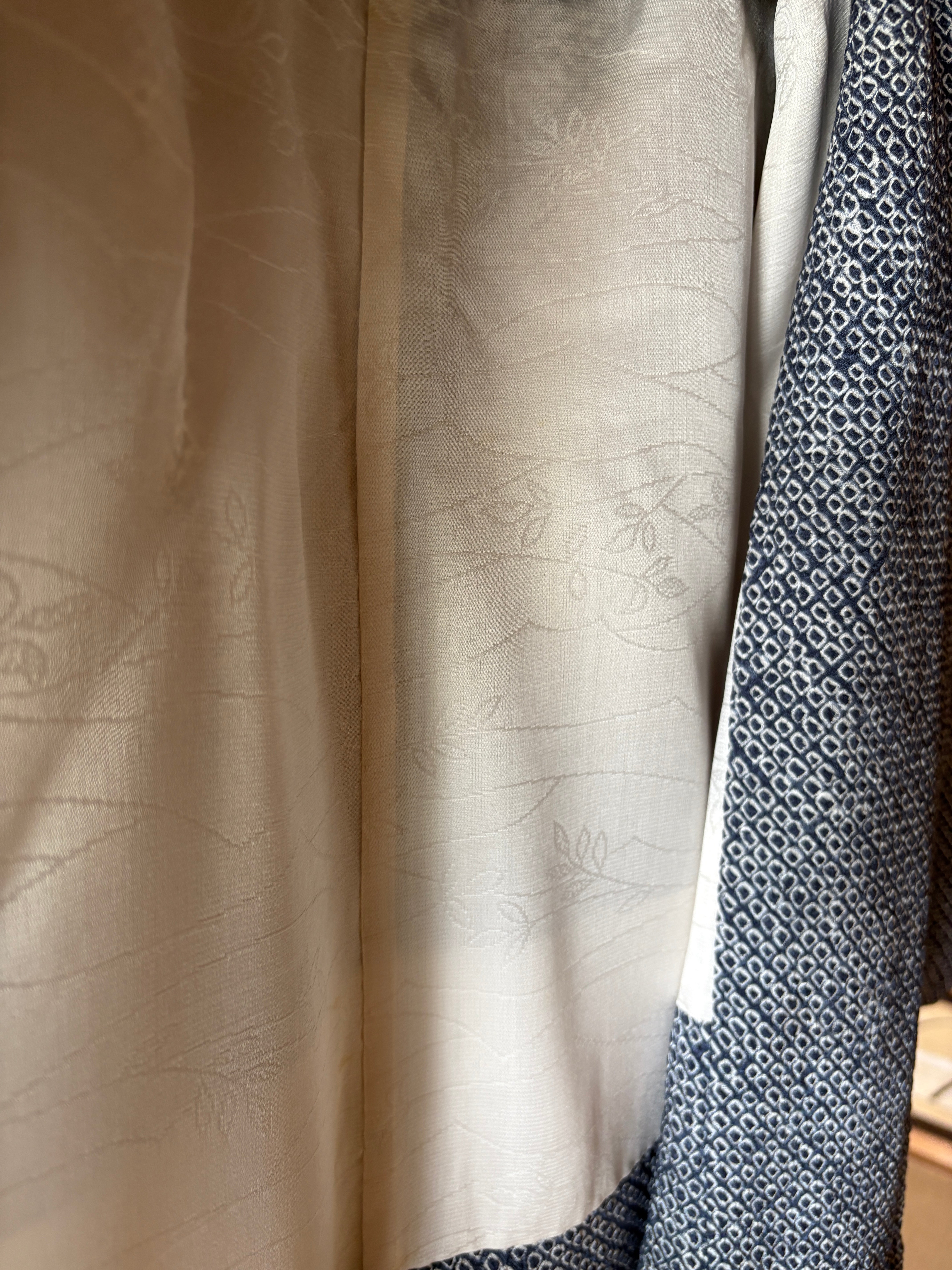 Vintage Shibori Silk Haori – Indigo Everyday Elegance