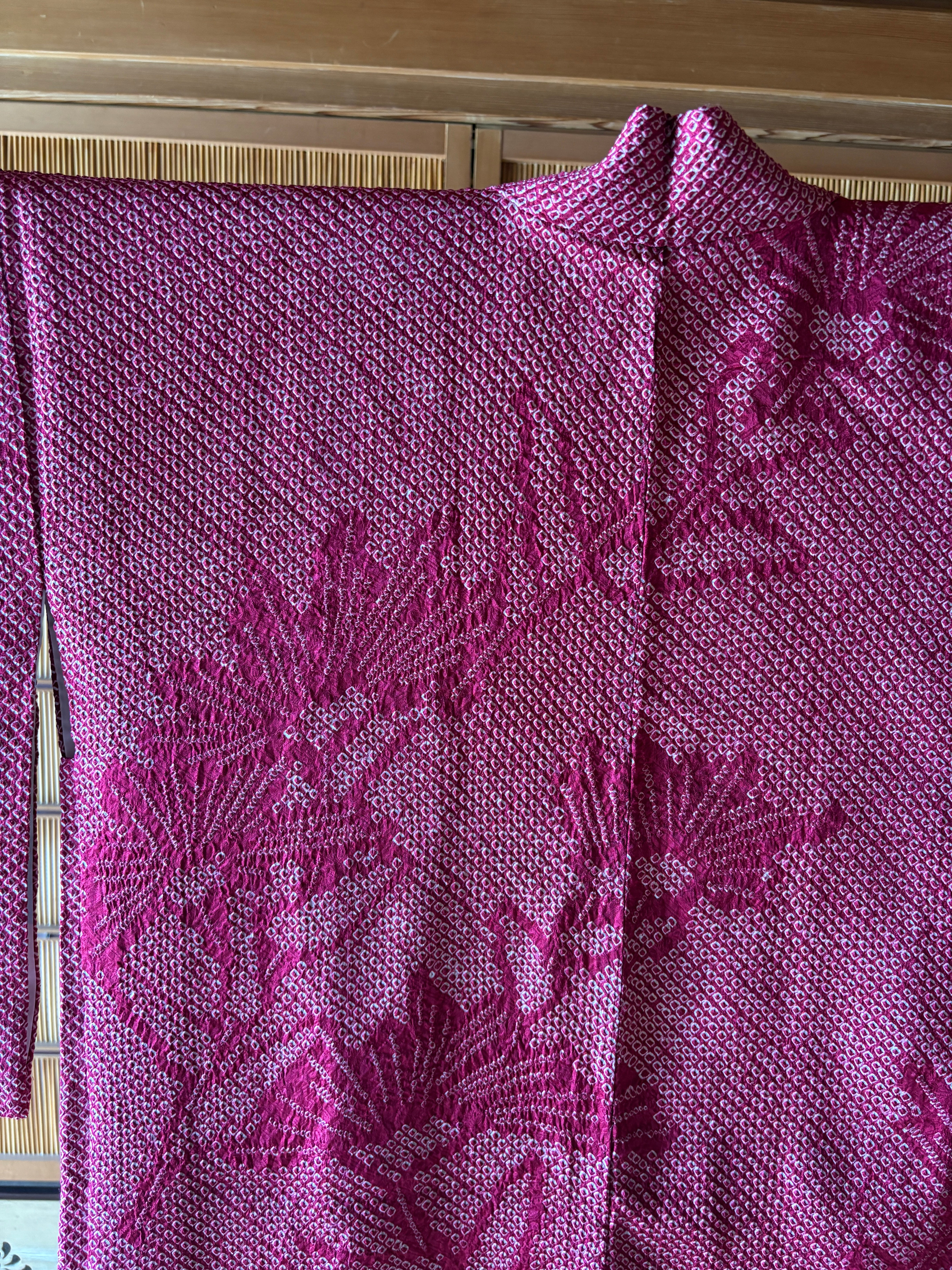 Vintage Silk Shibori Haori – Deep Crimson