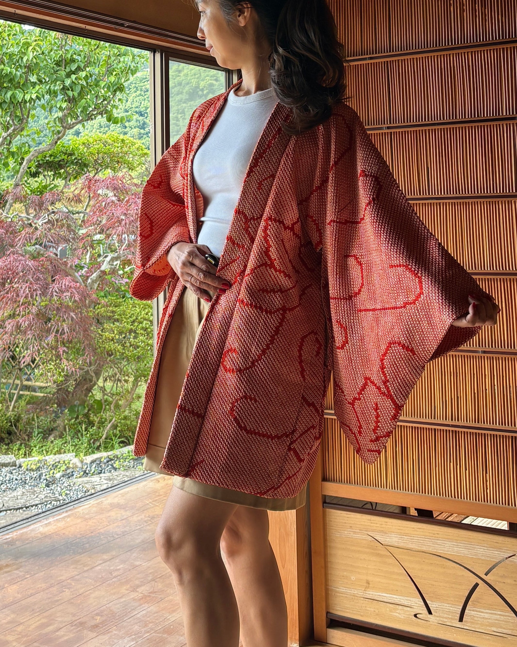 Vintage Silk Shibori Haori – Crimson Blossom