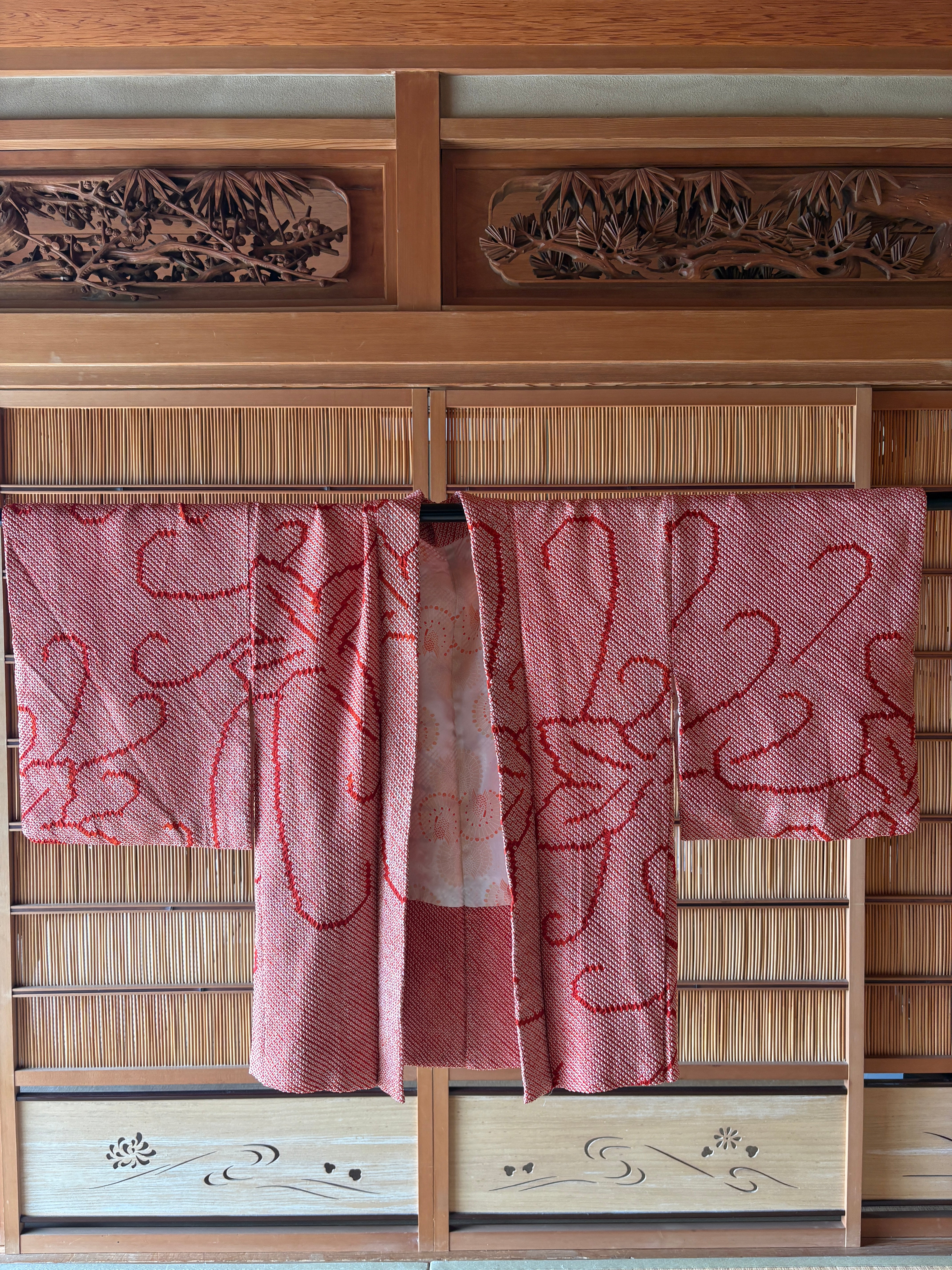 Vintage Silk Shibori Haori – Crimson Blossom